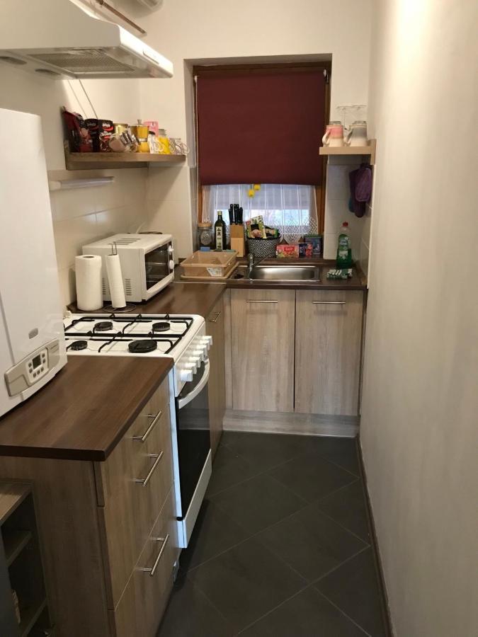 Pitypang Apartman Гюла Екстериор снимка